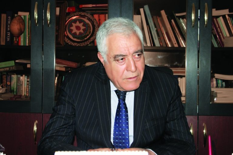 Hüquqa sədaqətin və vicdanlı dövlətçiliyin simvolu – İlyas İsmayılov Hüquqa sədaqətin və vicdanlı dövlətçiliyin simvolu – İlyas İsmayılov